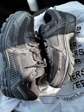 Nike Vomero 5 Black Shoes